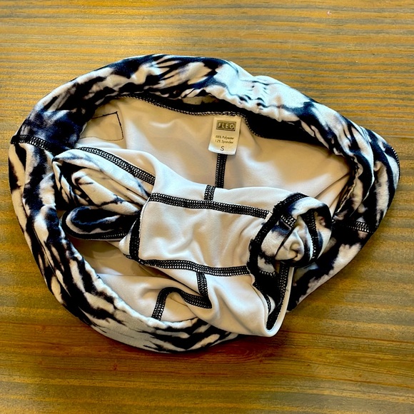 FLEO. EUC. - Picture 2 of 2